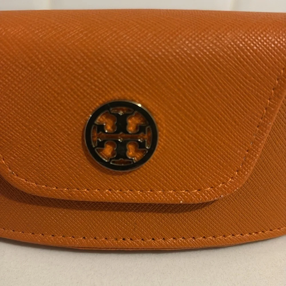 Tory Burch Sunglasses Case Only Size OS